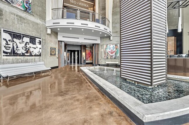 Building Photo - 690 SW 1st Ct