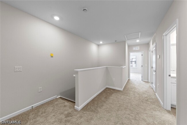 Building Photo - 27906 Radiant Ct