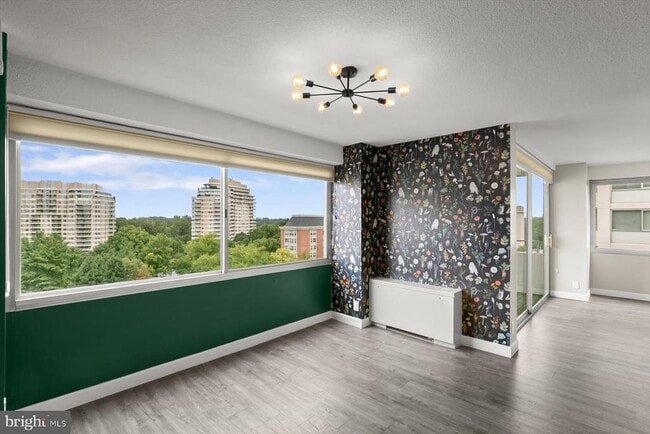 Building Photo - 5500 Friendship Blvd