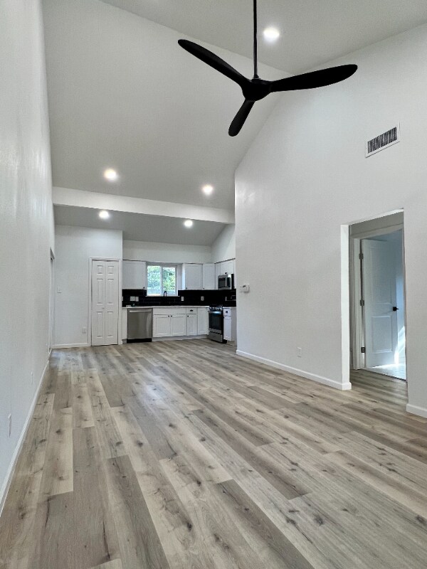 Building Photo - 6209 Reicher Dr