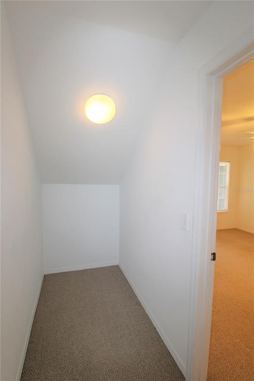Building Photo - 8905 Manor Loop
