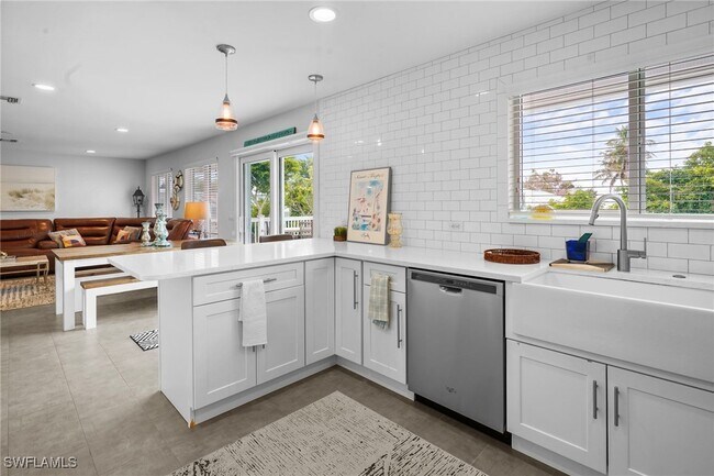 Building Photo - 474 Lake Murex Cir