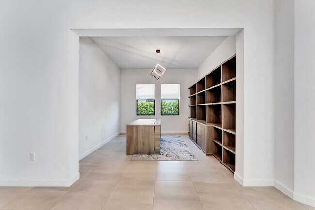 Building Photo - 3128 Streng Ln