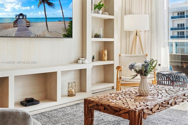 Building Photo - 102 24th St