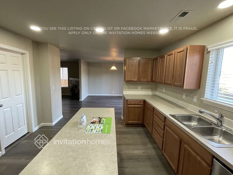 Building Photo - 21540 SE 290th Pl