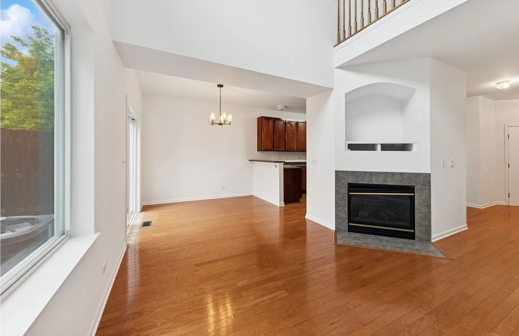 Building Photo - 376 N Patriot Dr