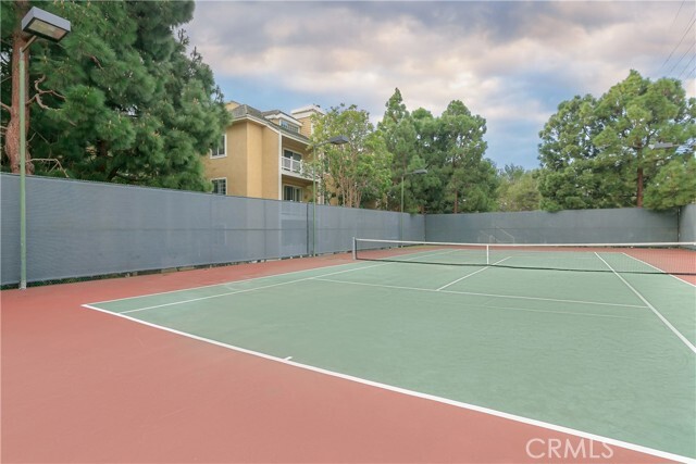 Building Photo - 8505 Gulana Ave