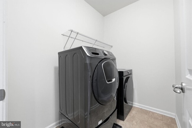 Building Photo - 22447 Bright Sky Dr