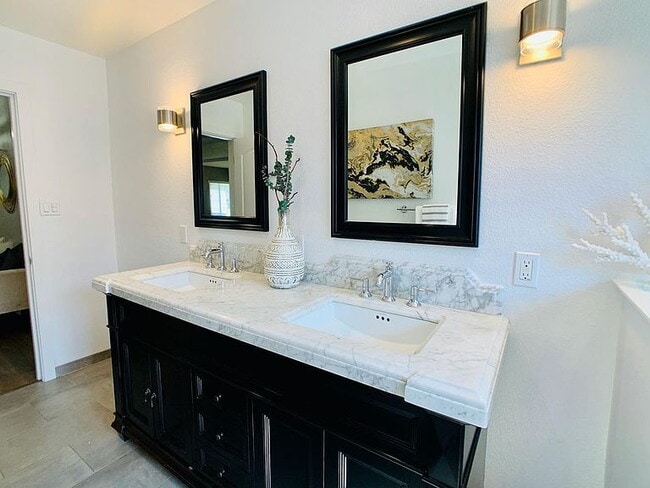 Building Photo - 3-Bed Sanctuary with 2 Baths in the Heart of Campbell - 2089 Sq Ft of Comfort!"