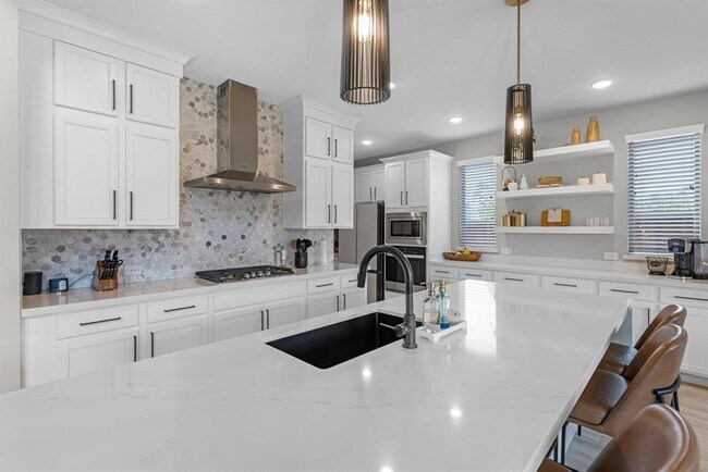 Building Photo - 27111 Velencia Mist Ct