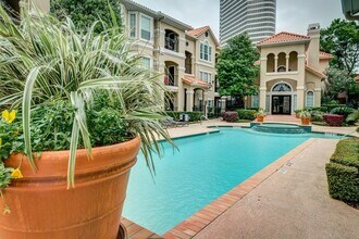 Building Photo - 3231 Allen Pkwy