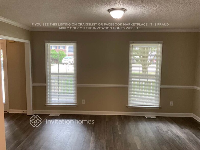 Building Photo - 8637 Hobhouse Cir