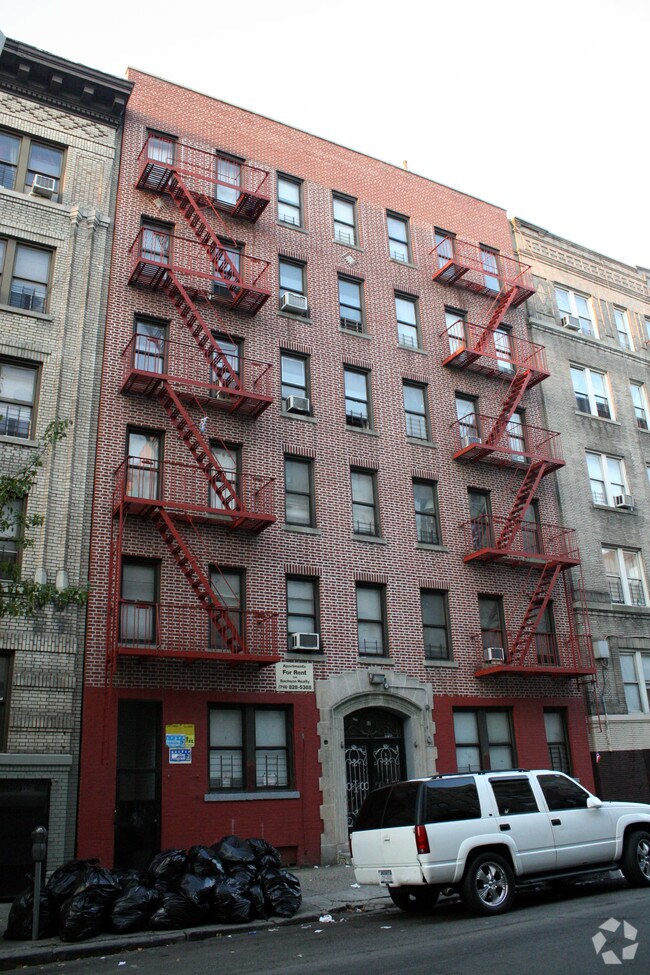 Building Photo - 58 E 190th St