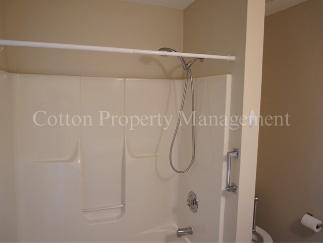 Building Photo - 4604 Song Sparrow Ct