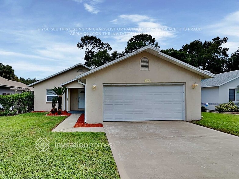 Primary Photo - 820 Little Town Rd