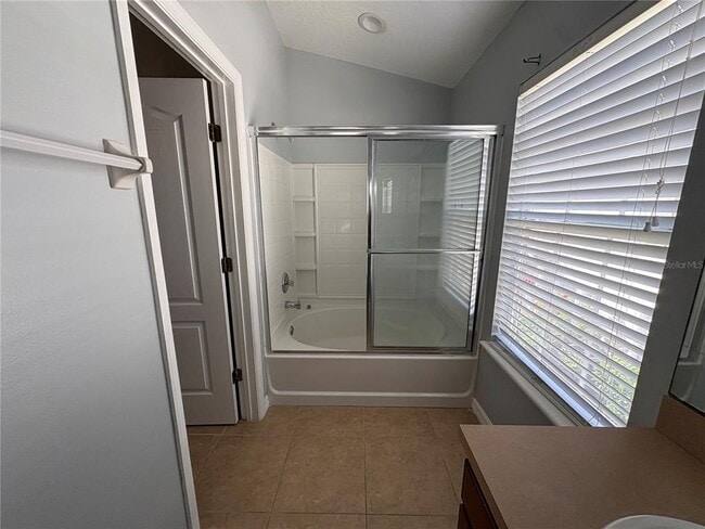 Building Photo - 7107 Harmony Square Dr S