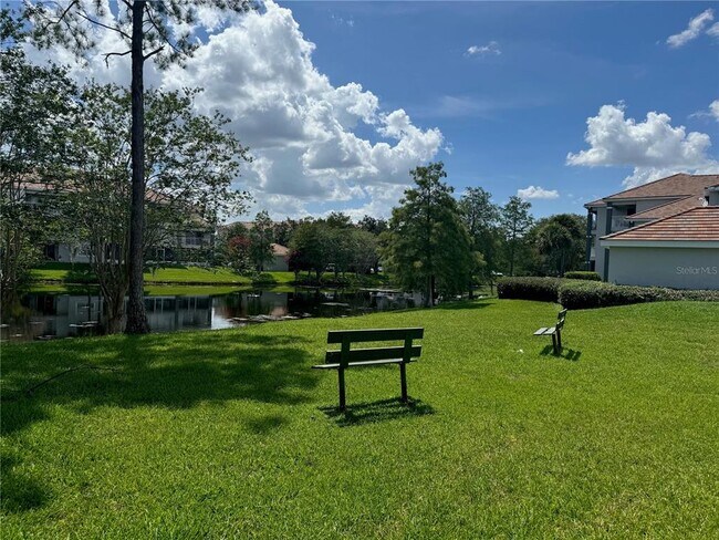 Building Photo - 14037 Fairway Island Dr