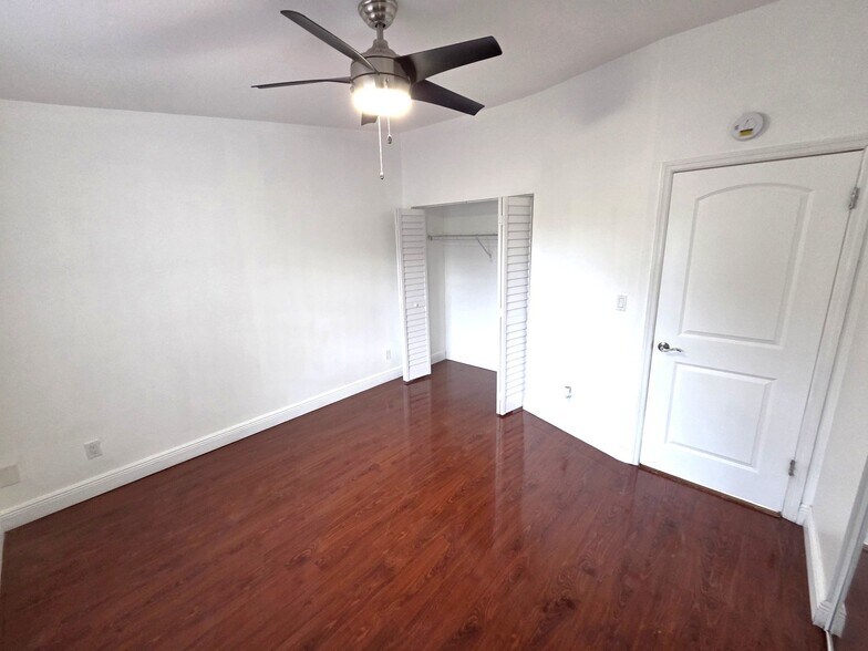 Building Photo - 20845 Grouper Dr