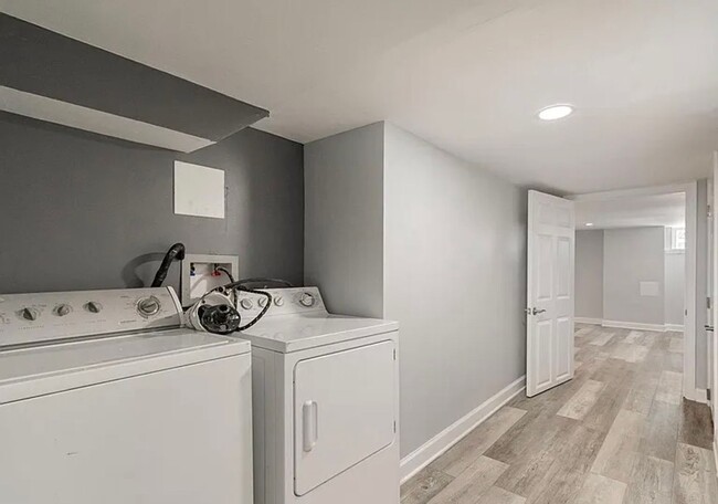 Building Photo - Stylish, Renovated Home Near Downtown Balt...