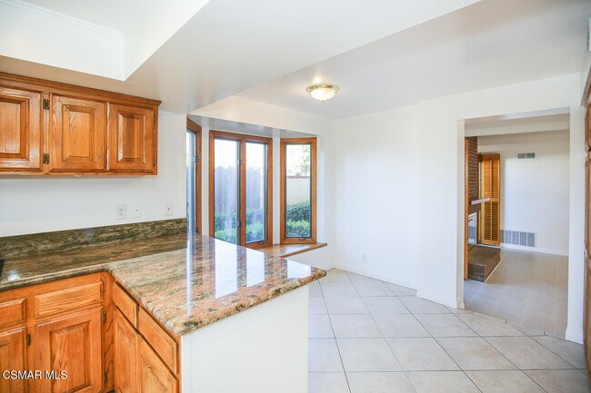 Building Photo - 4554 Rayburn St