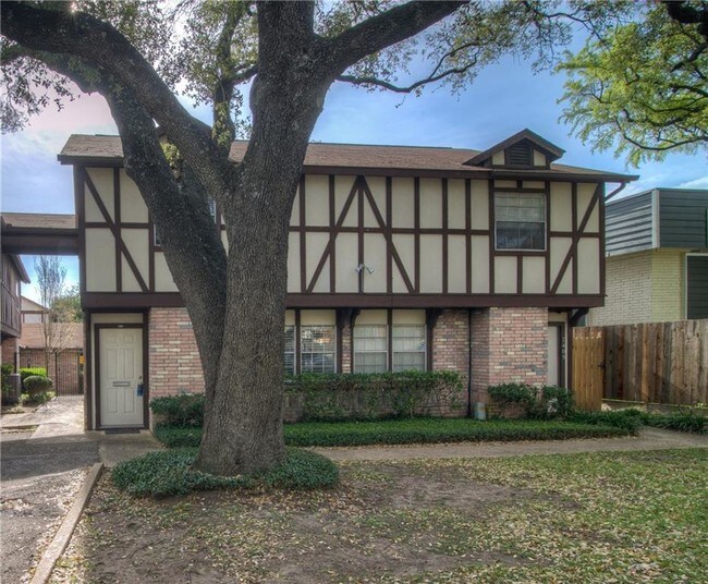 Primary Photo - 7407 Shadow Hill Dr