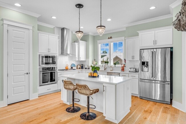 Building Photo - 79 Grande Pointe Dr