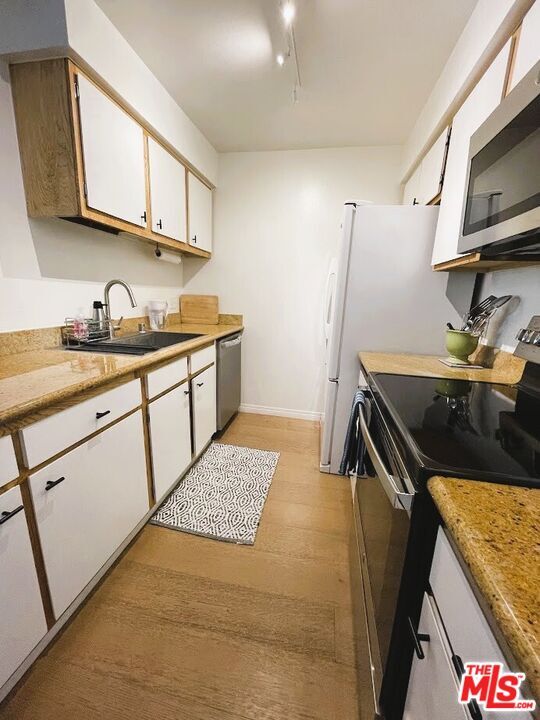 Building Photo - 8314 Raintree Cir