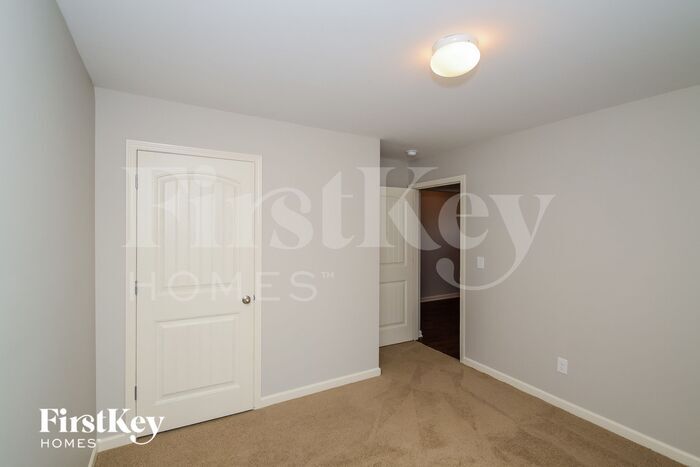 Building Photo - 11549 Cedar Glades Dr