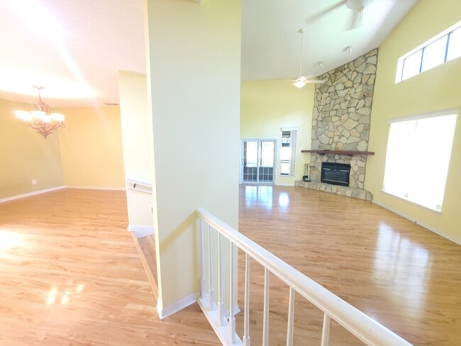 Primary Photo - 11609 Parkview Ln
