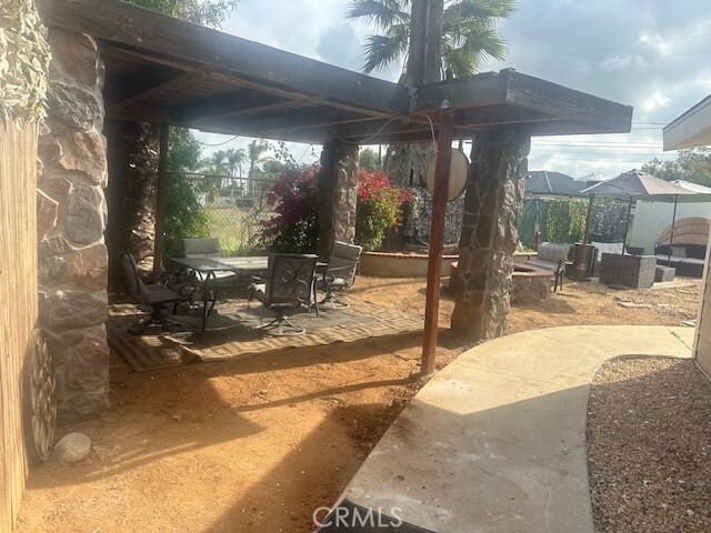 Building Photo - 16121 Londa Ln
