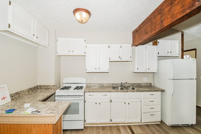Building Photo - 8107 Pillsbury Ave S