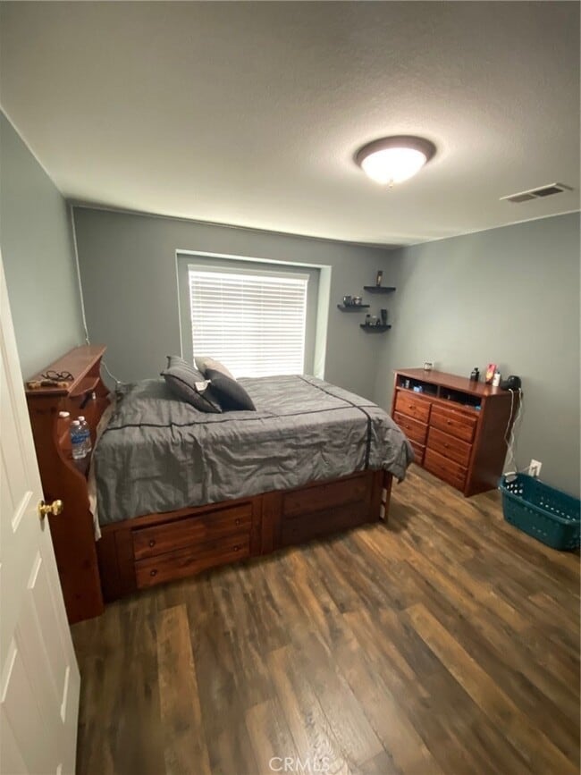 Building Photo - 29156 Oak Creek Rd