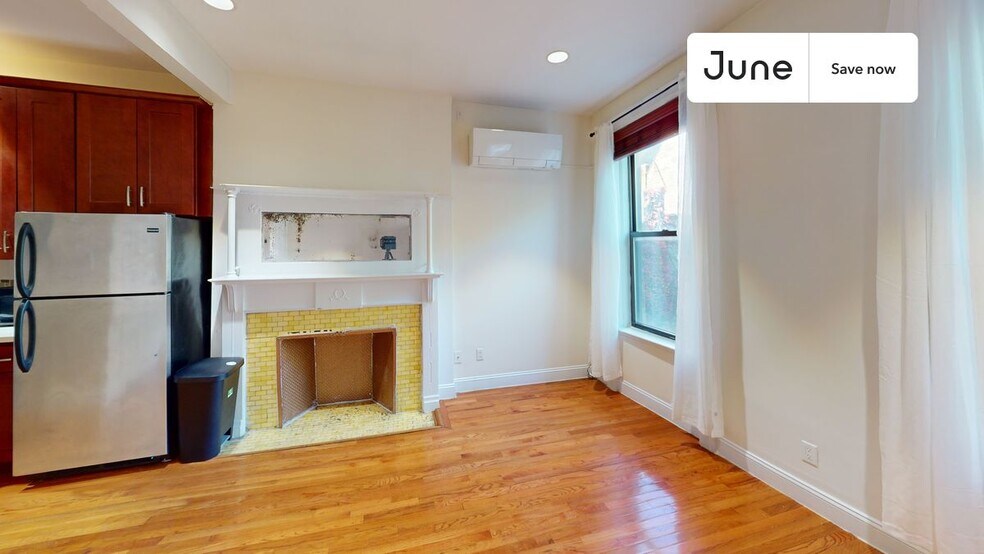 Building Photo - 145 W 136th St