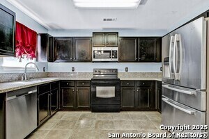 Building Photo - 1007 Cat Mesa