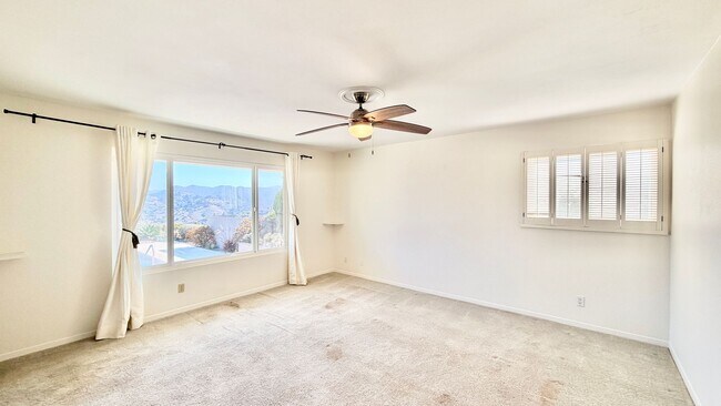Building Photo - Beautiful Custom Single-Story Home on Gated Country Property with Spectacular Views & Pool!