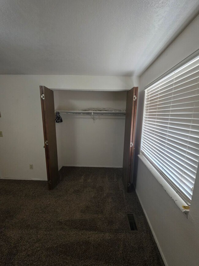 Building Photo - Duplex