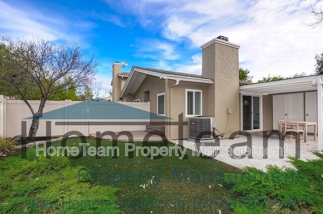 Building Photo - 13613 Comuna Dr