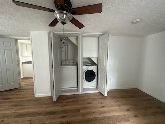 Building Photo - Fully Renovated Single-Family Home in Spar...