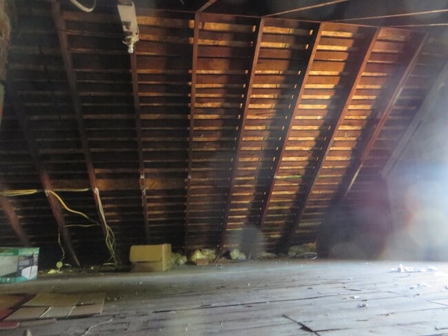 Building Photo - 1521 Taylor St