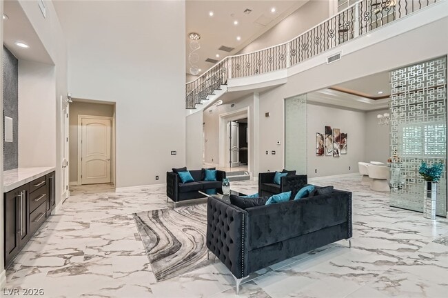 Building Photo - 5367 Secluded Brook Cir