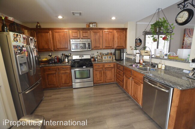 Building Photo - 3 br, 2.5 bath House - 9137 Starling Wing Pl