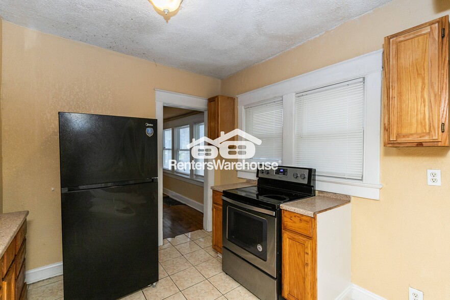 Building Photo - 4038 Bellefontaine Ave