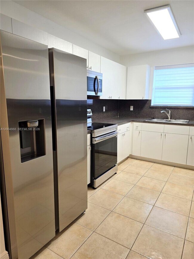 Building Photo - 2309 Liberty St