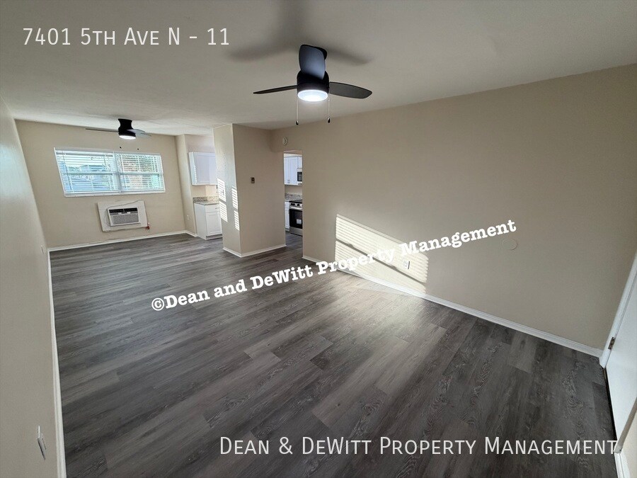 Building Photo - 1 Bed/1 Bath - Unit 11