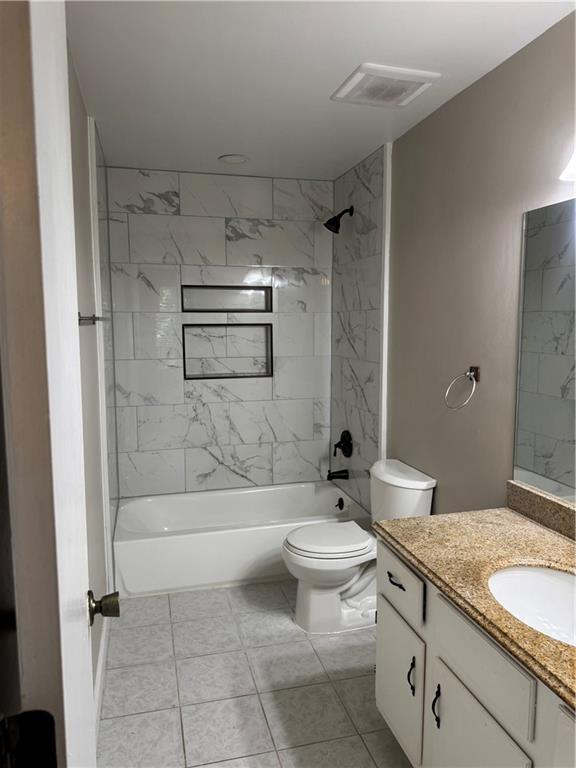 Building Photo - 903 Wynnes Ridge Cir SE