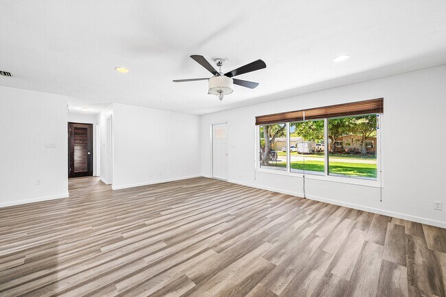 Building Photo - 308 Philadelphia Dr