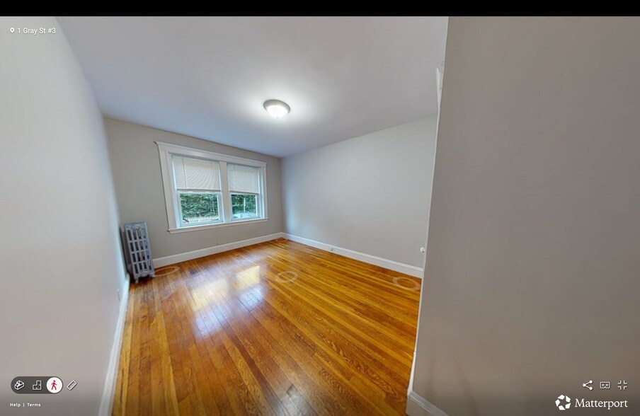 Building Photo - 32 Gray St