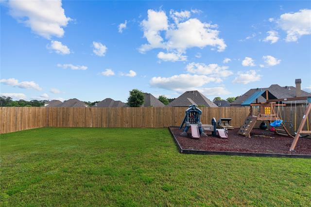 Building Photo - 24 Turtle Creek Dr