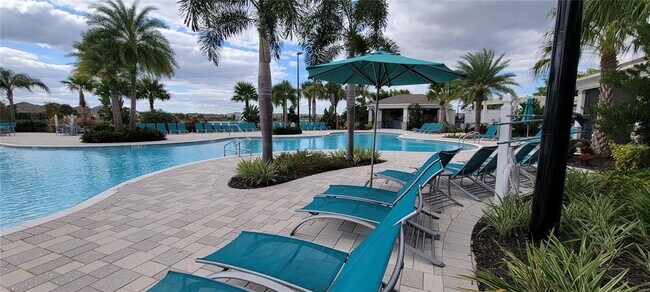 Building Photo - 9753 Lost Creek Dr