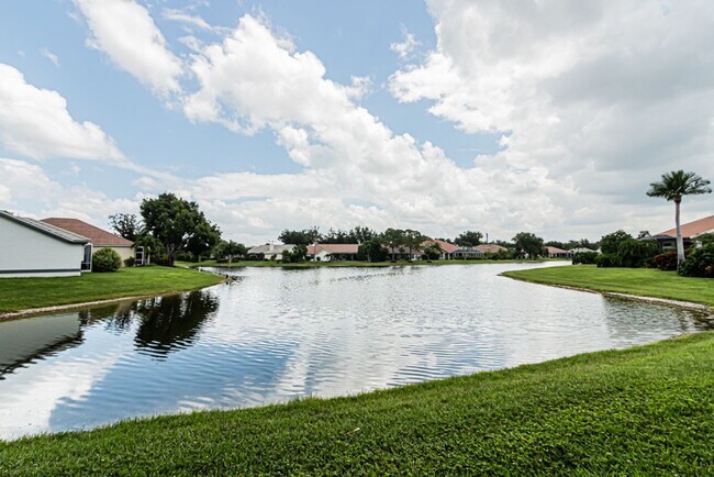 Building Photo - 12855 Devonshire Lakes Cir